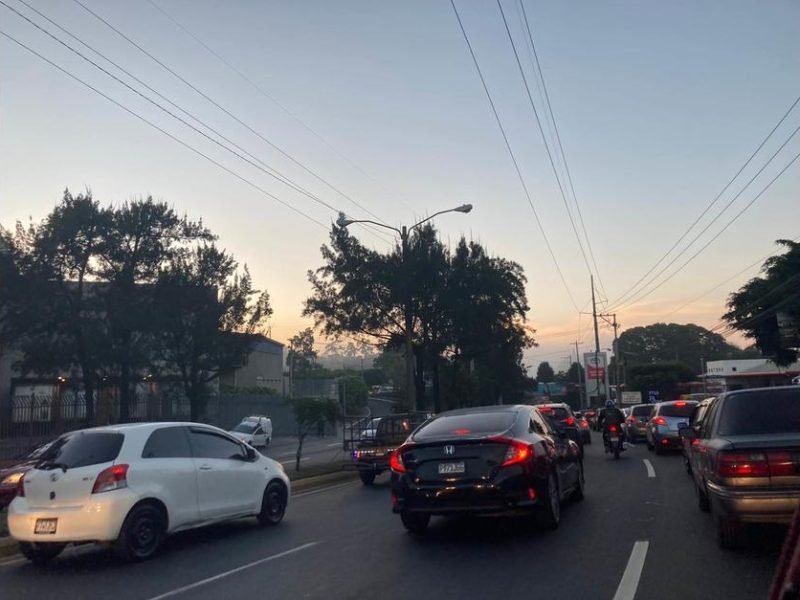 ¡Tránsito paralizado! Así está el tránsito en la ciudad por el regreso a clases