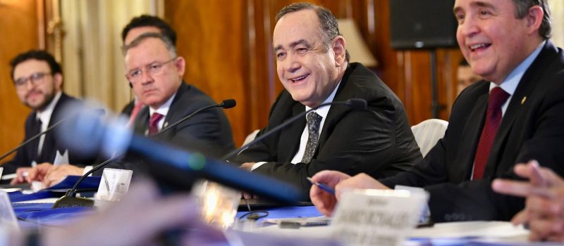 Delegación de EE. UU. se reúne con distintos sectores en Guatemala