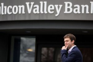 Qué es el “riesgo moral” y por qué se usa para cuestionar rescates bancarios como el del Silicon Valley Bank